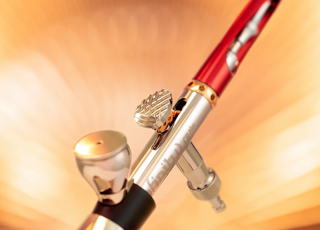 Airbrush INFINITY 2024 CRplus Two in One Titanium Düsensatz 0,25 + 0,44mm Titanium FineLine mit Mini-Cup, Becher/Deckel 2 + 4ml, Chrom