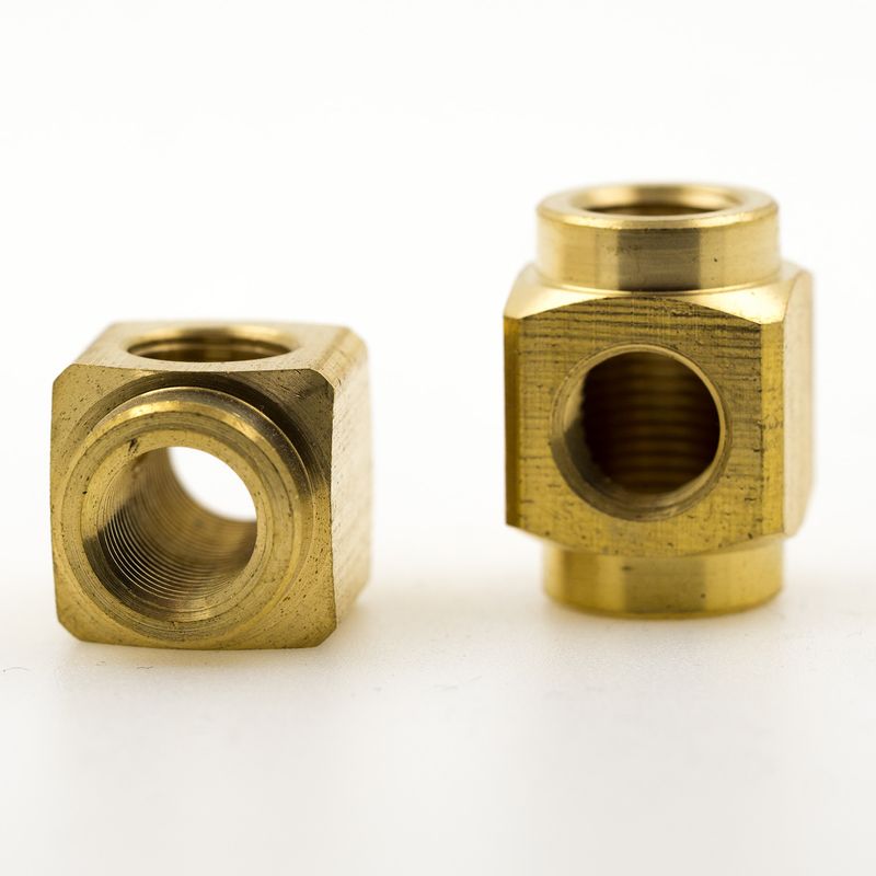 Druckluft T Einschraubverteiler 3x1/8" IG