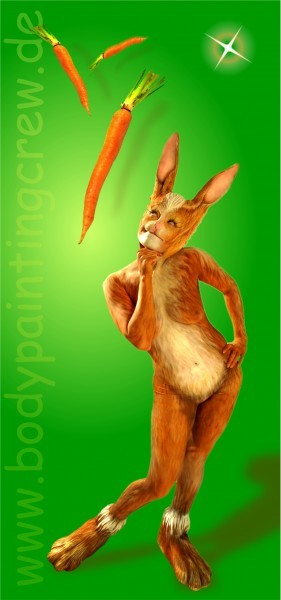 Bodypainting Bunny mit Latexfüßen